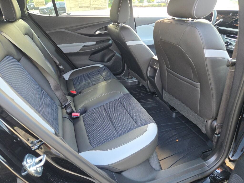 2025 Buick Envista Preferred photo 9