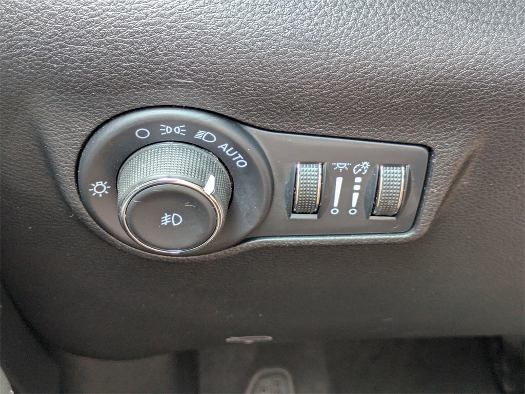 2022 Jeep Compass Limited photo 22