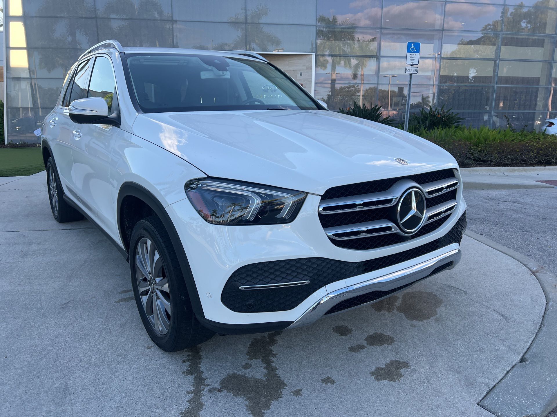 2020 Mercedes Benz GLE 350 photo 2