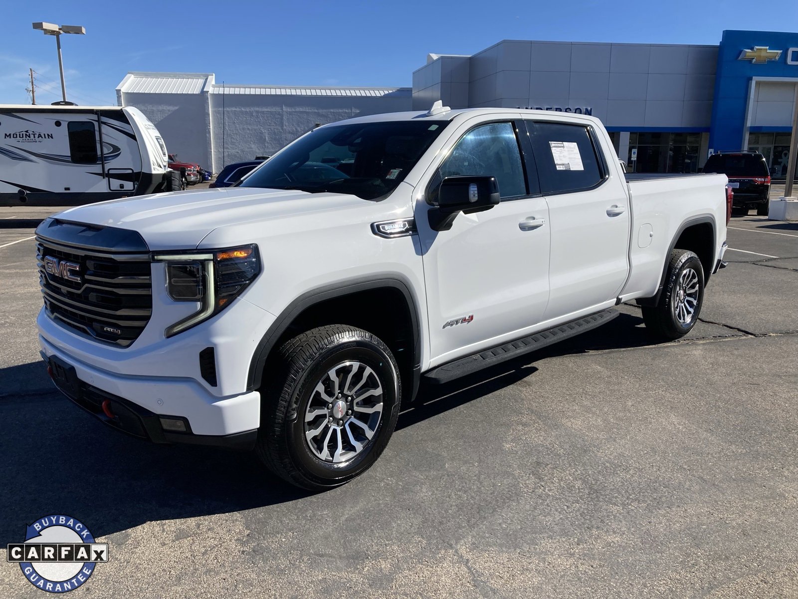2022 GMC Sierra 1500 AT4's photo