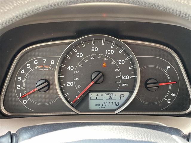 2013 Toyota RAV4 XLE photo 24