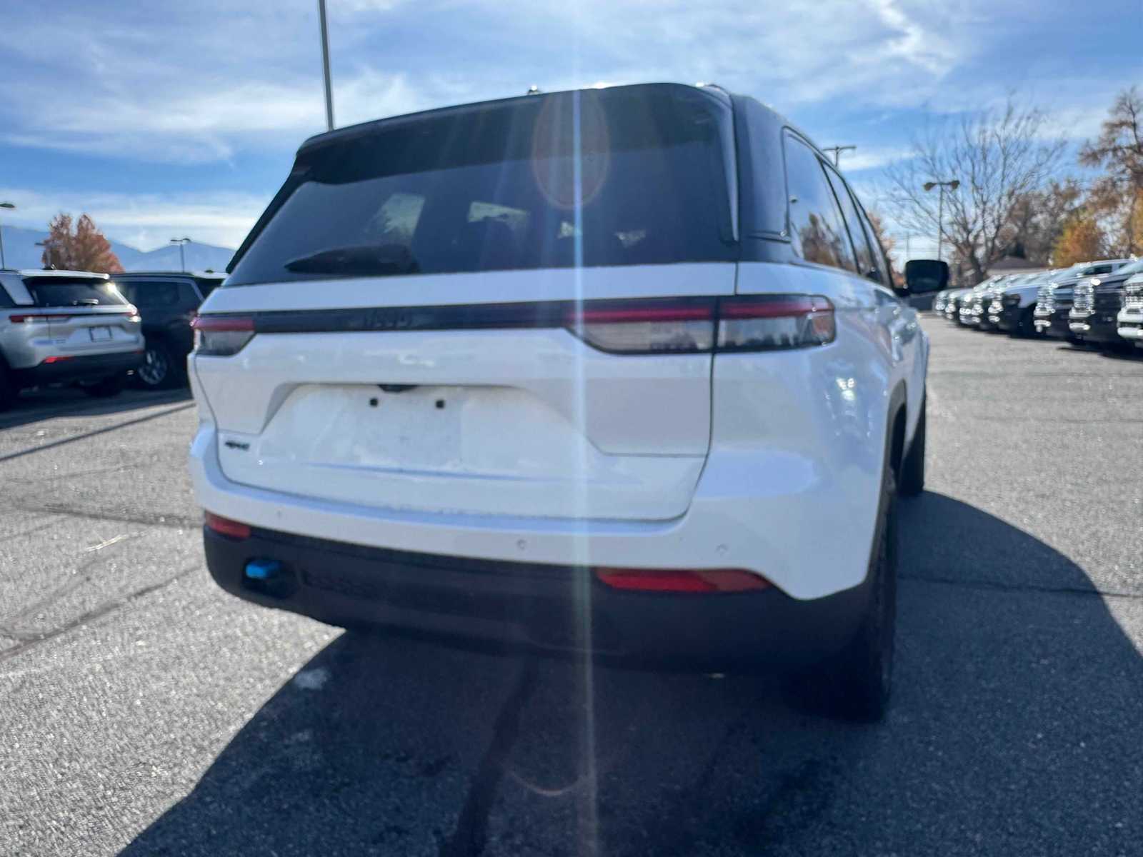 2022 Jeep Cherokee Trailhawk 4xe photo 4