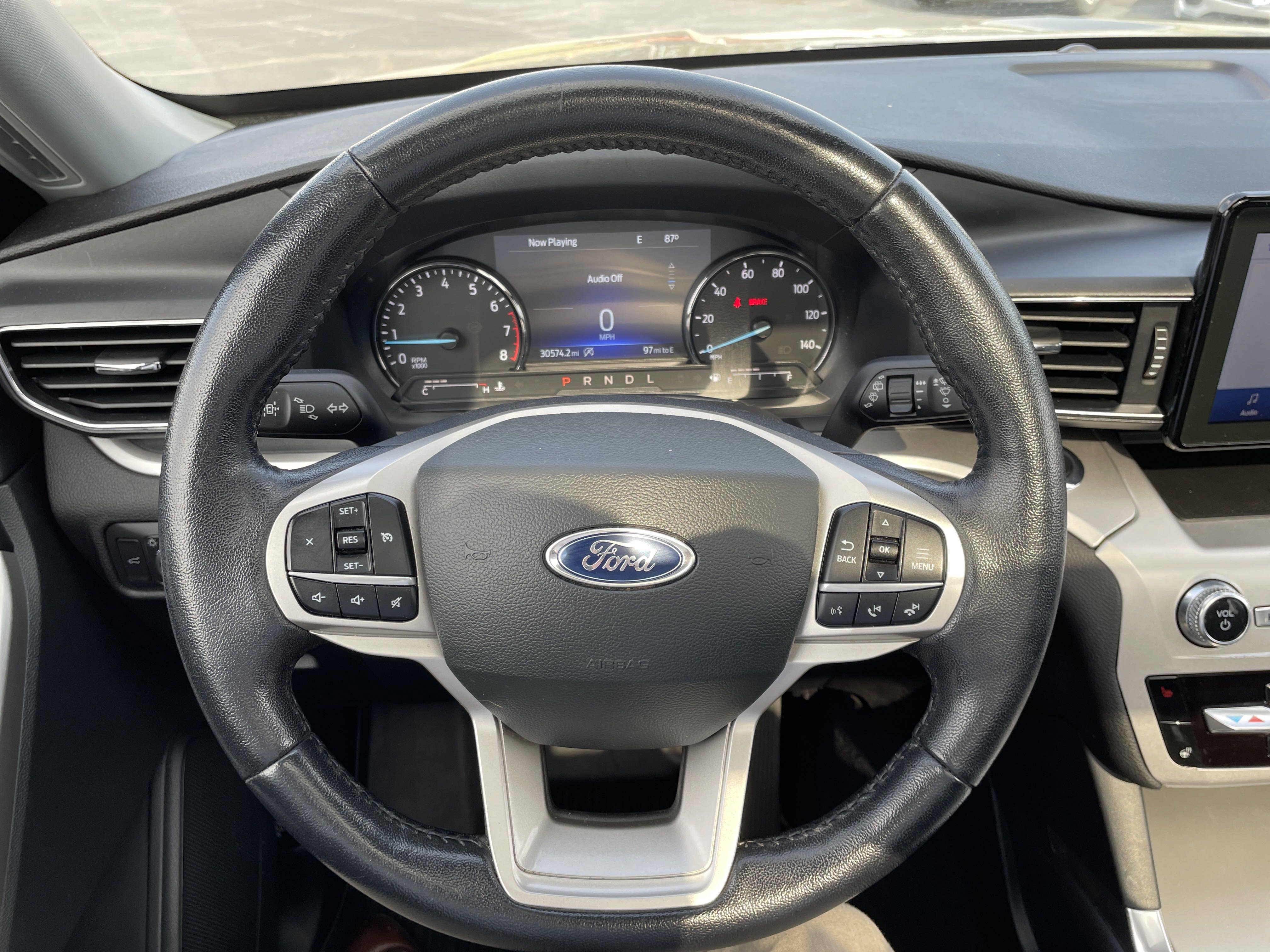 2022 Ford Explorer XLT photo 13