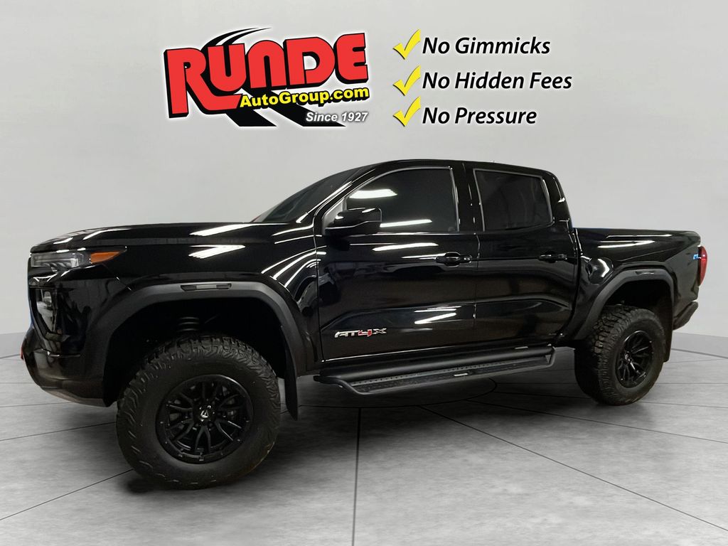 2024 GMC Canyon AT4X's photo