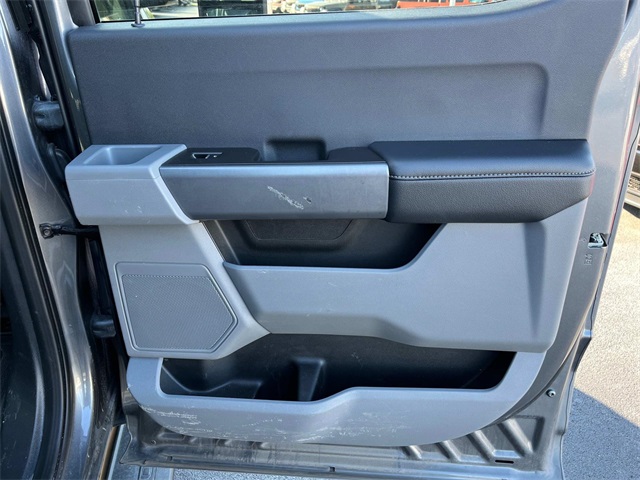 2024 Ford F-250 photo 17