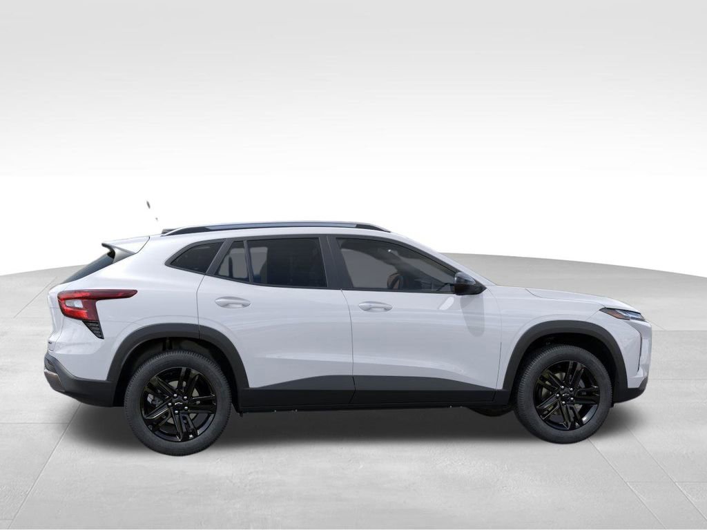 2026 Chevrolet Trax ACTIV photo 4