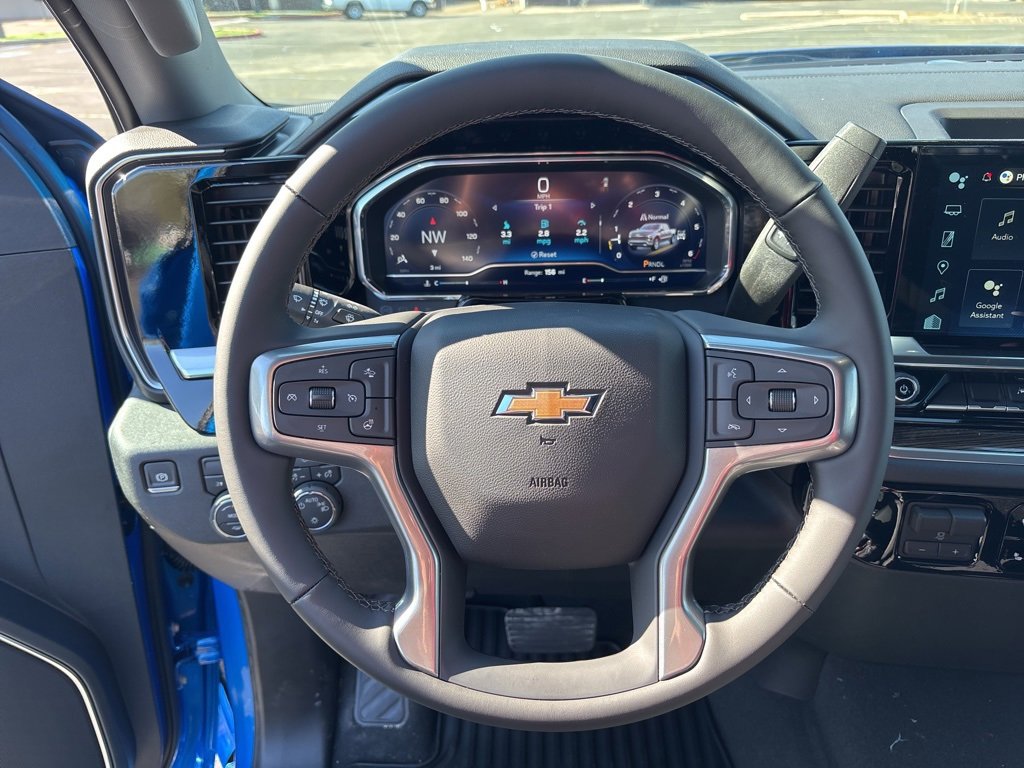 2025 Chevrolet Silverado 1500 LT photo 10