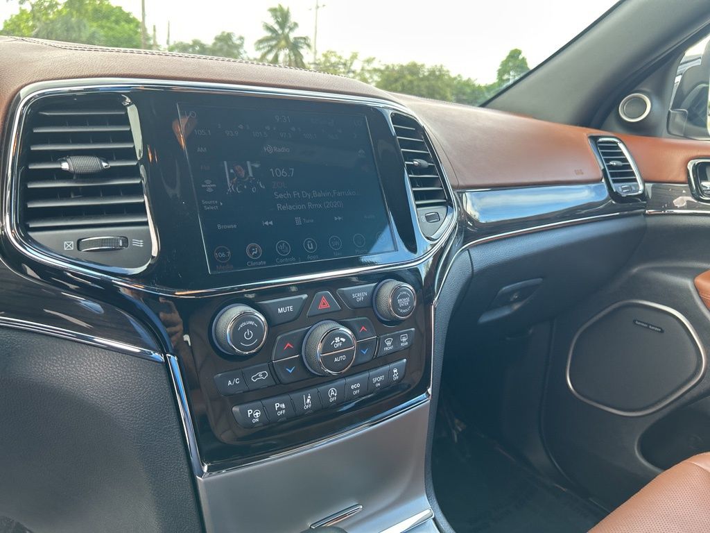 2021 Jeep Grand Cherokee Overland photo 10