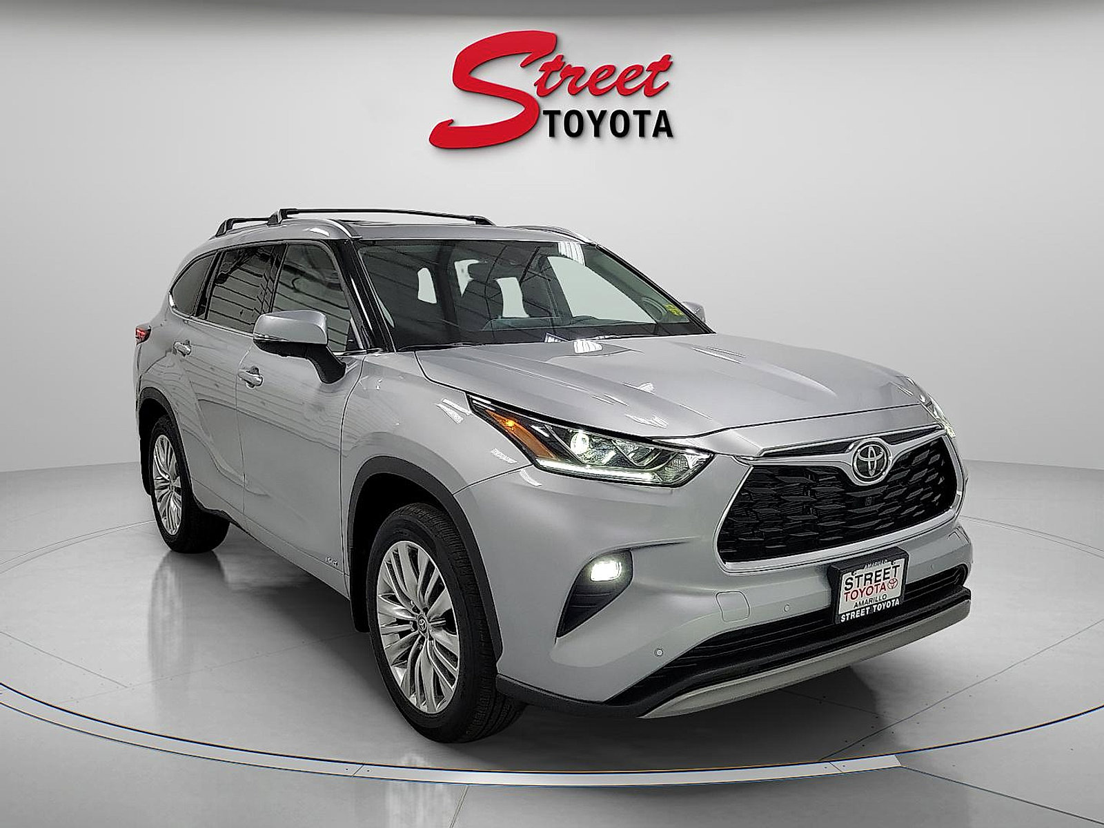 2025 Toyota Highlander Hybrid Platinum photo 4