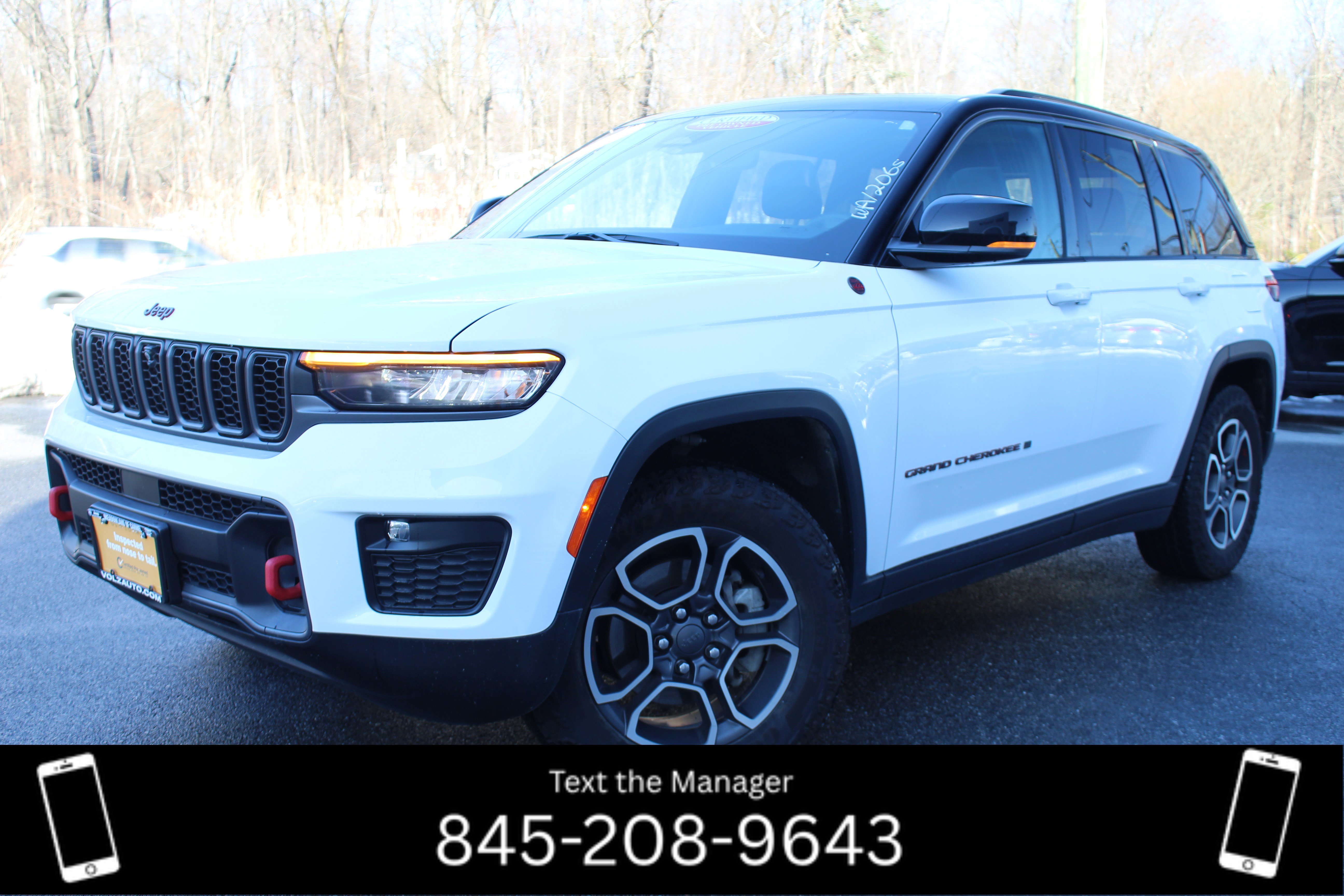 2022 Jeep Grand Cherokee Trailhawk's photo