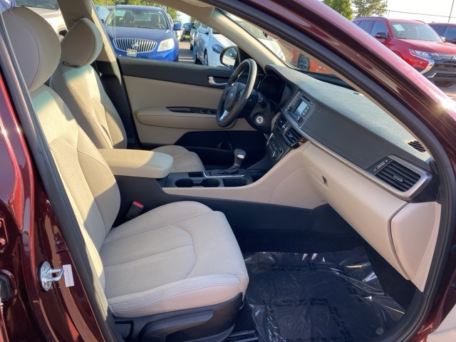 2016 Kia Optima LX photo 26
