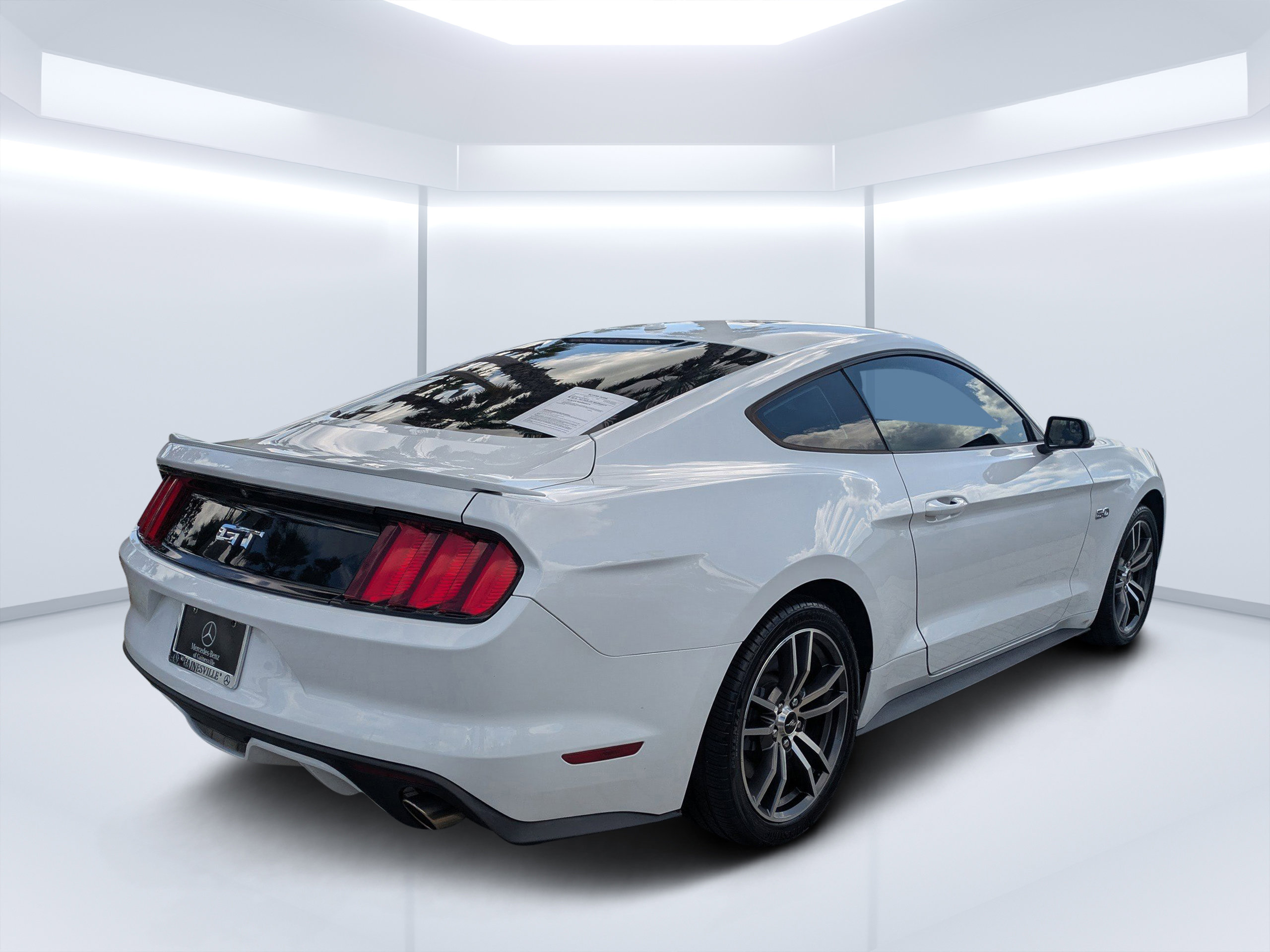2017 Ford Mustang GT photo 3