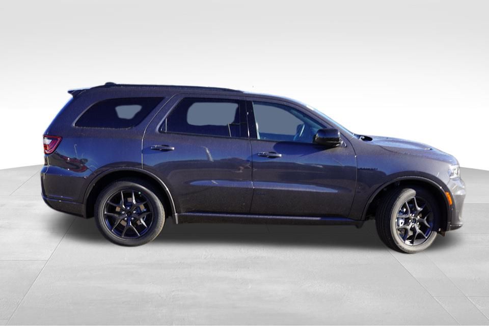 2026 Dodge Durango GT Blacktop photo 2