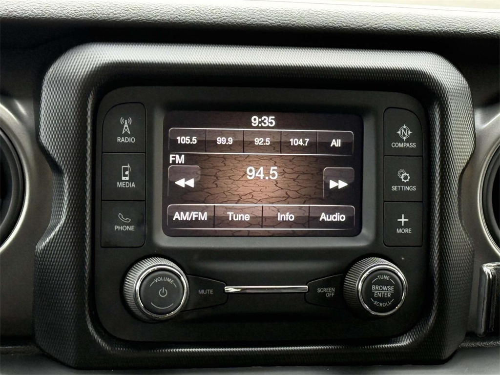 2021 Jeep Wrangler Unlimited Sport S photo 3