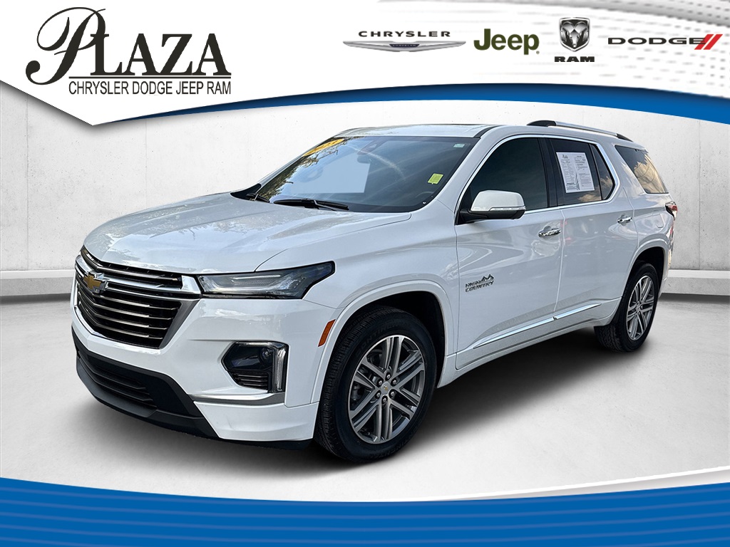 2023 Chevrolet Traverse High Country's photo