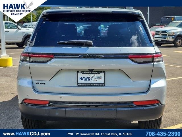 2024 JEEP GRAND CHEROKEE - Image 5