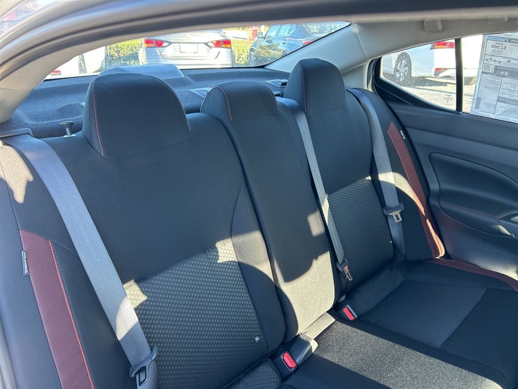 2025 Nissan Versa SR photo 37