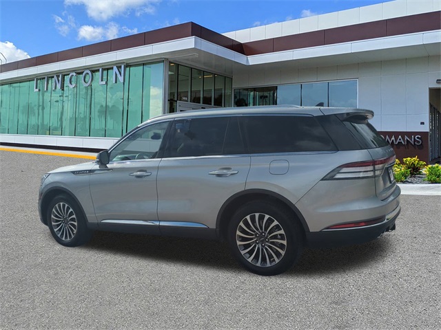 2023 Lincoln Aviator Standard photo 4