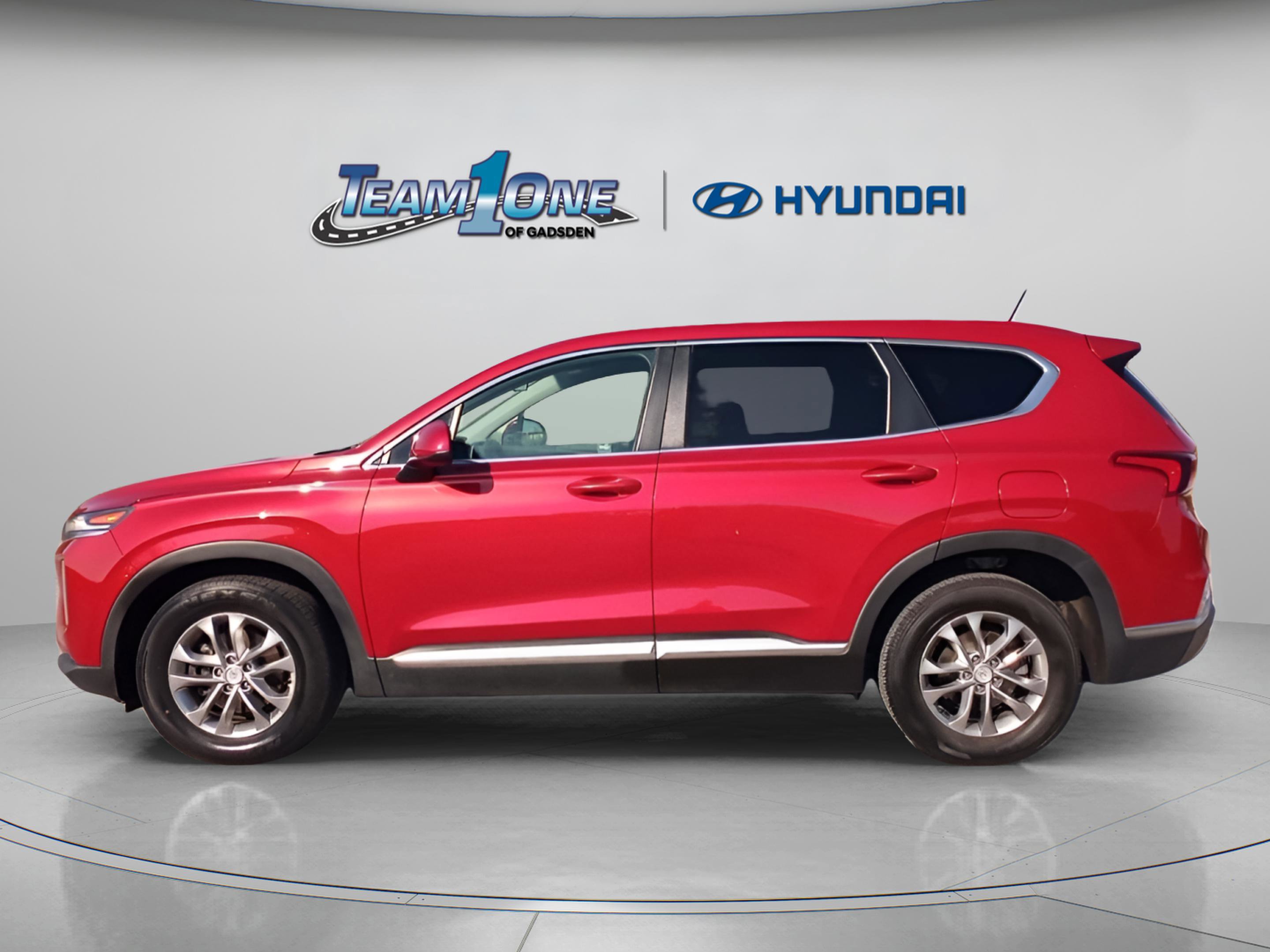2019 Hyundai Santa Fe SE photo 4