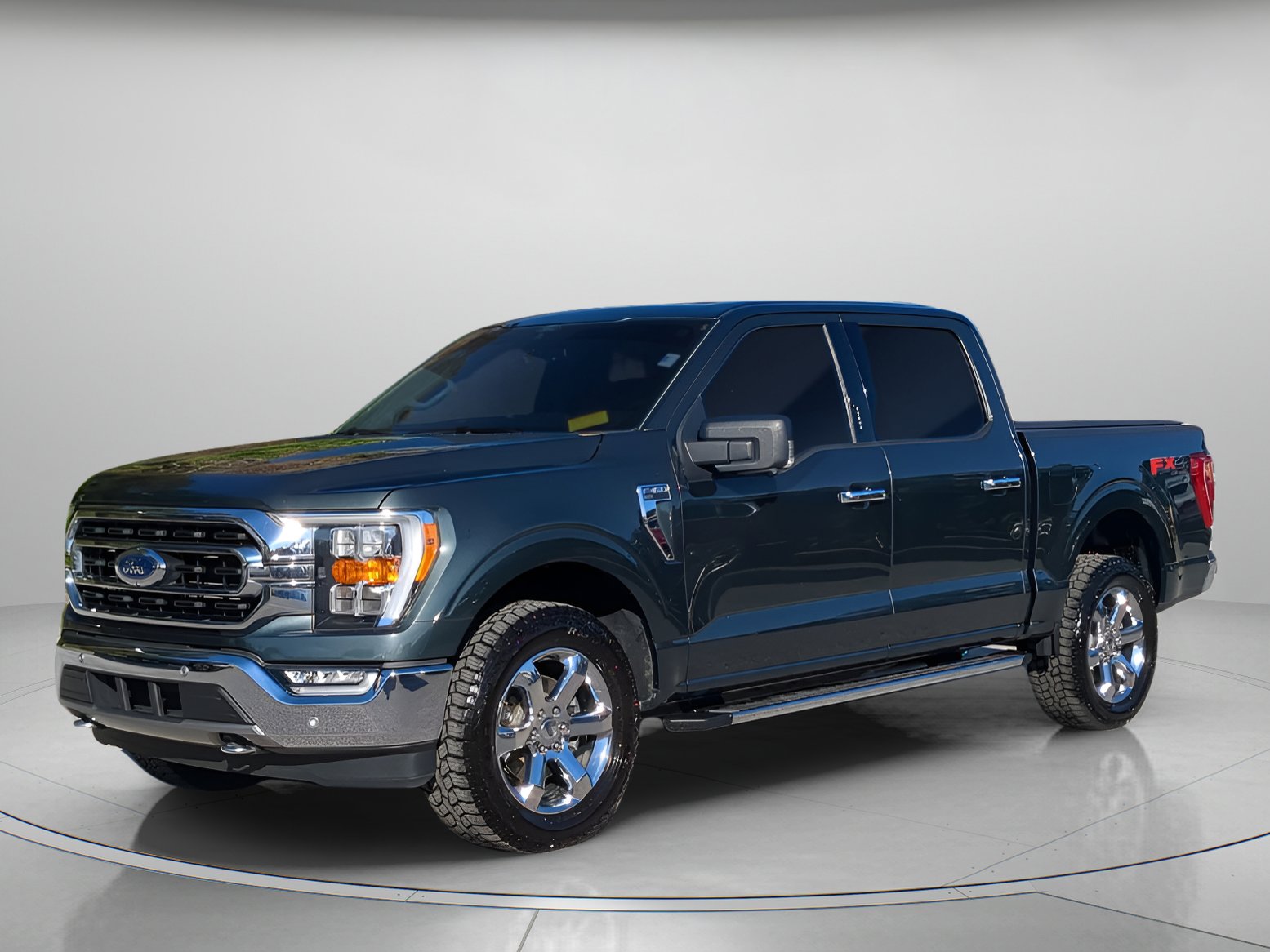 2021 Ford F-150 XLT's photo