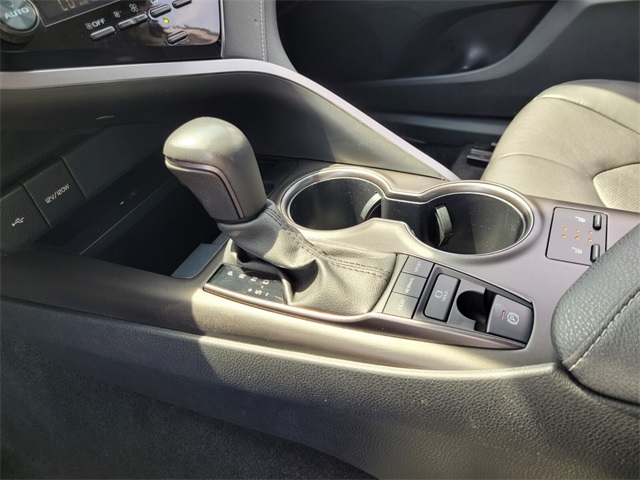 2024 Toyota Camry XSE photo 18