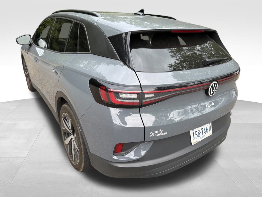 2023 Volkswagen ID.4 Pro S photo 3