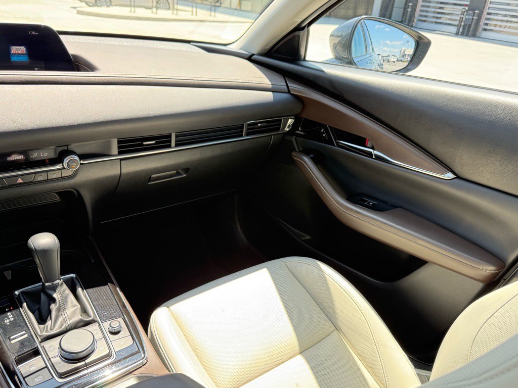 2023 Mazda CX-30 2.5 S Premium photo 11