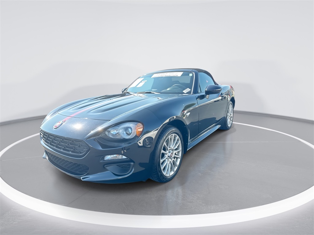 2019 Fiat 124 Spider Classica photo 4