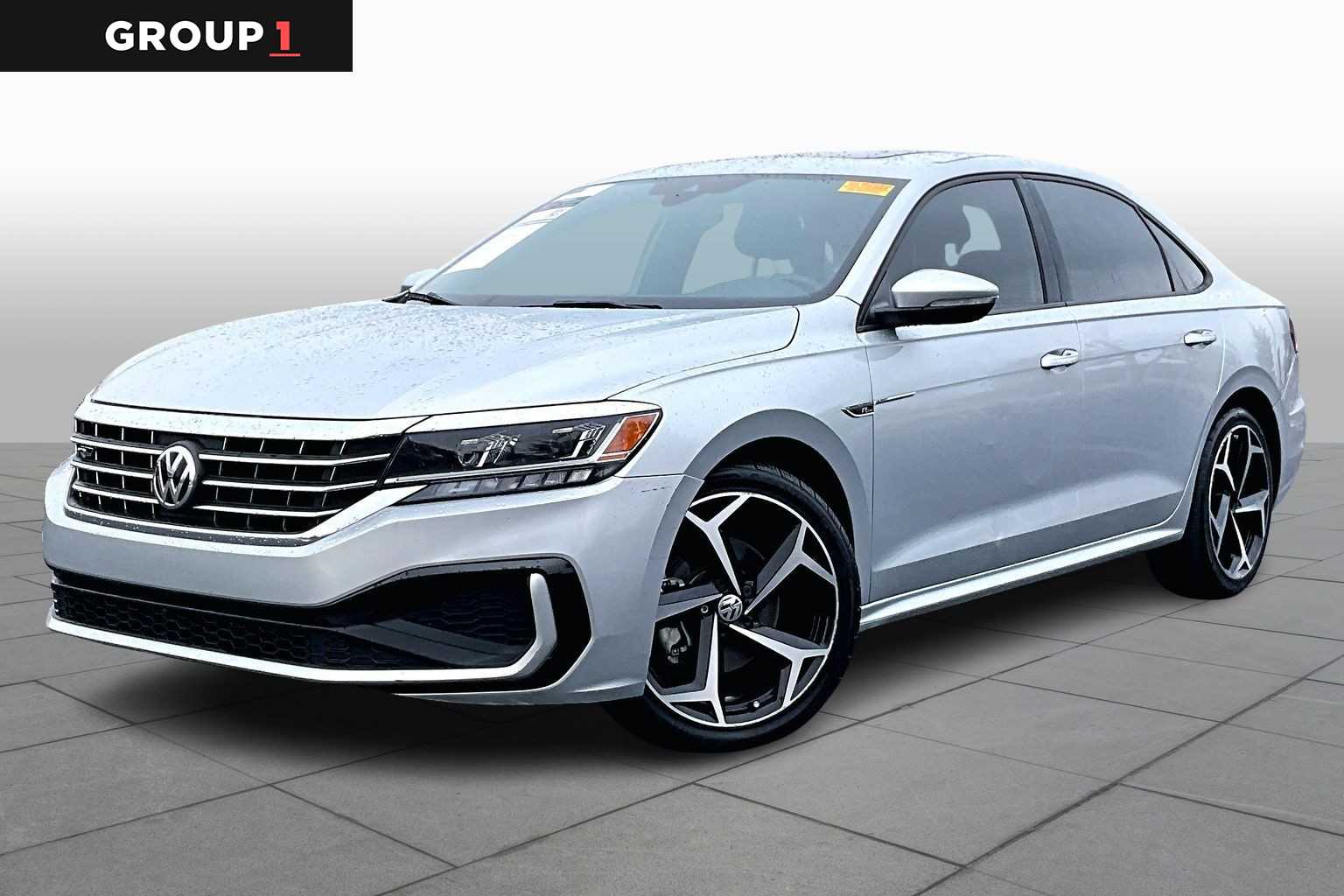 2021 Volkswagen Passat R-Line