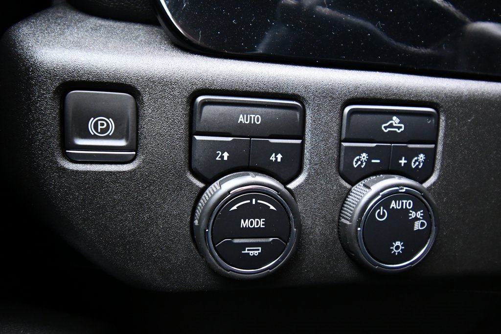 2023 Chevrolet Silverado 1500 LT photo 18