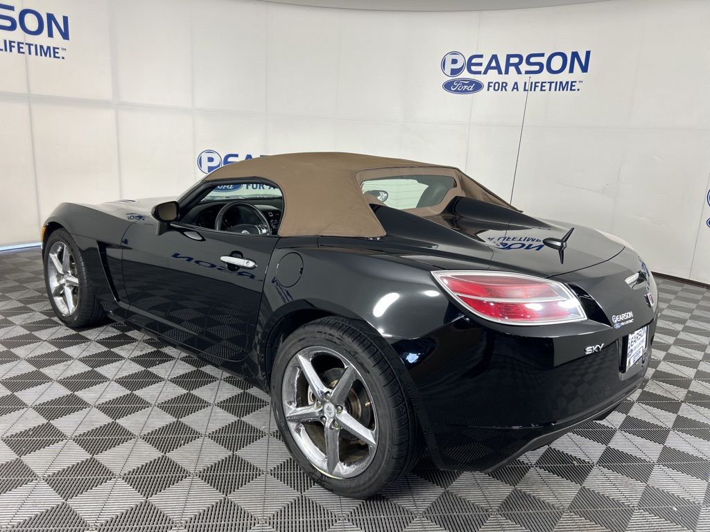 2007 Saturn Sky Base photo 10