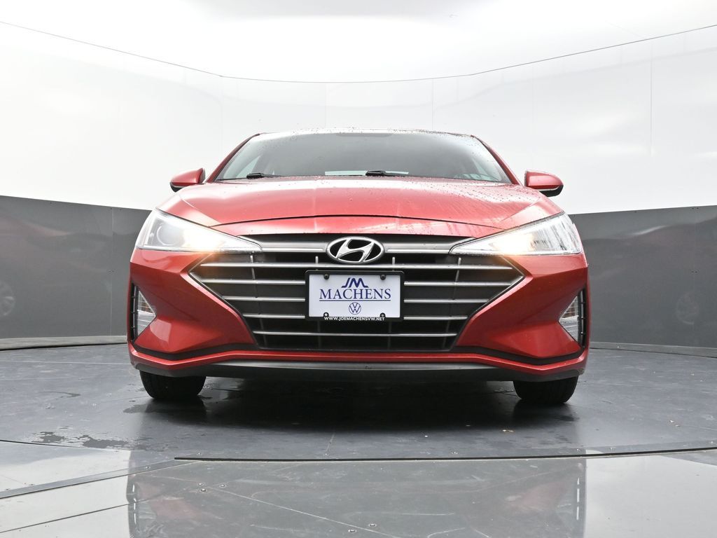 2019 Hyundai Elantra SE photo 19