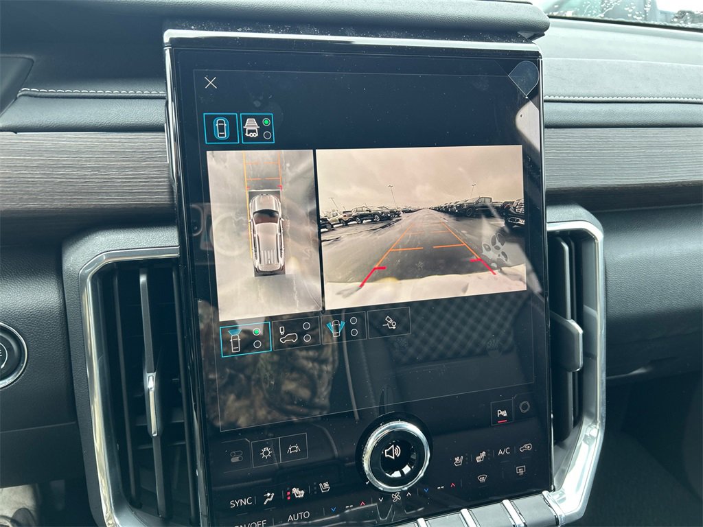 2026 GMC ACADIA - Image 23