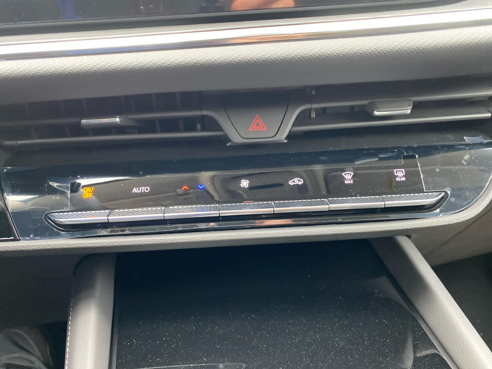 2025 Buick Envision Preferred photo 23