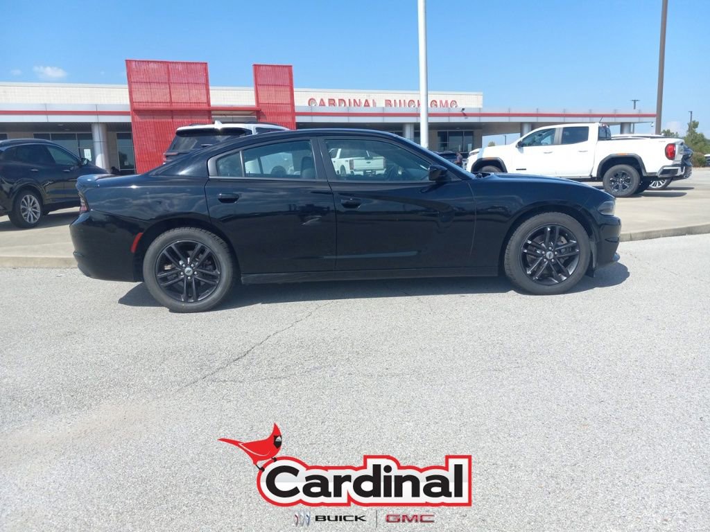 2019 Dodge Charger SXT photo 3