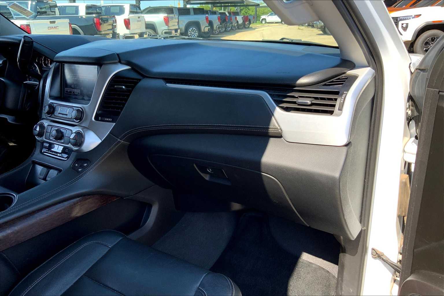 2020 Gmc Yukon XL SLT photo 17