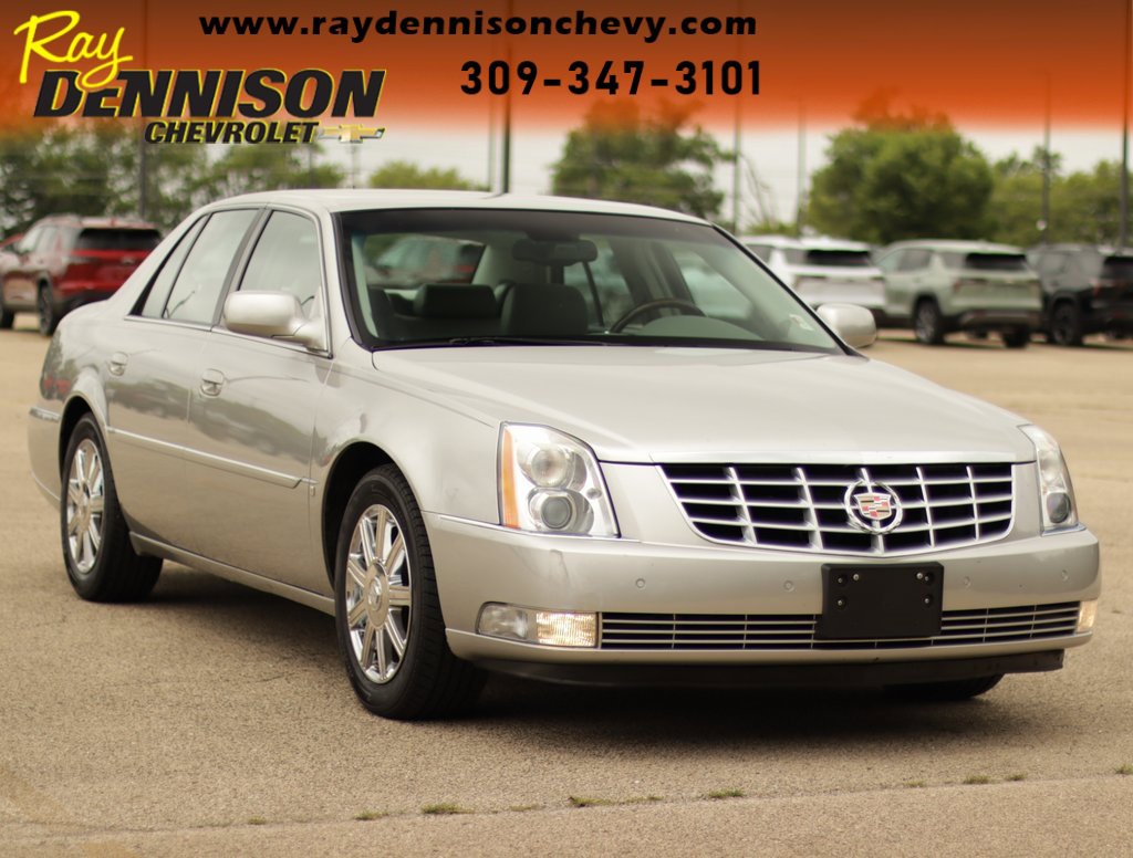 2007 Cadillac DTS Luxury II's photo