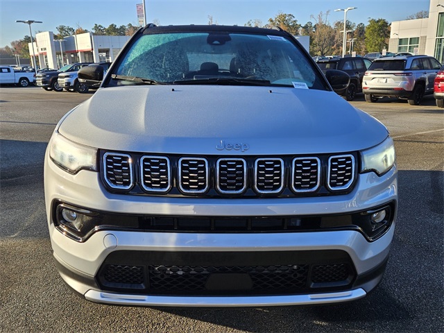 2026 Jeep Compass Limited photo 2