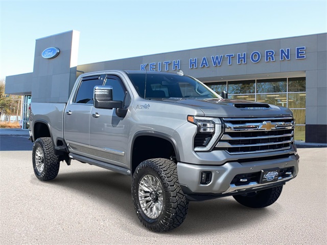 2024 Chevrolet Silverado 2500HD High Country's photo