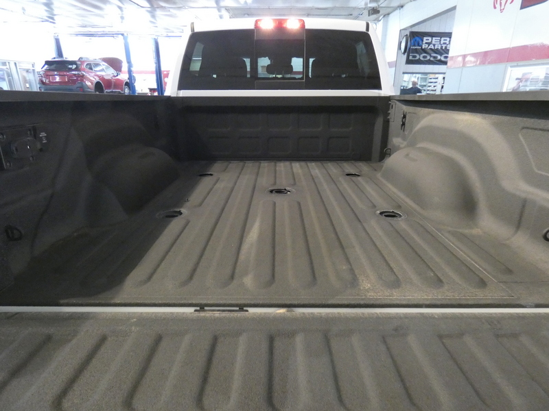 2025 Ram 2500 Tradesman photo 4