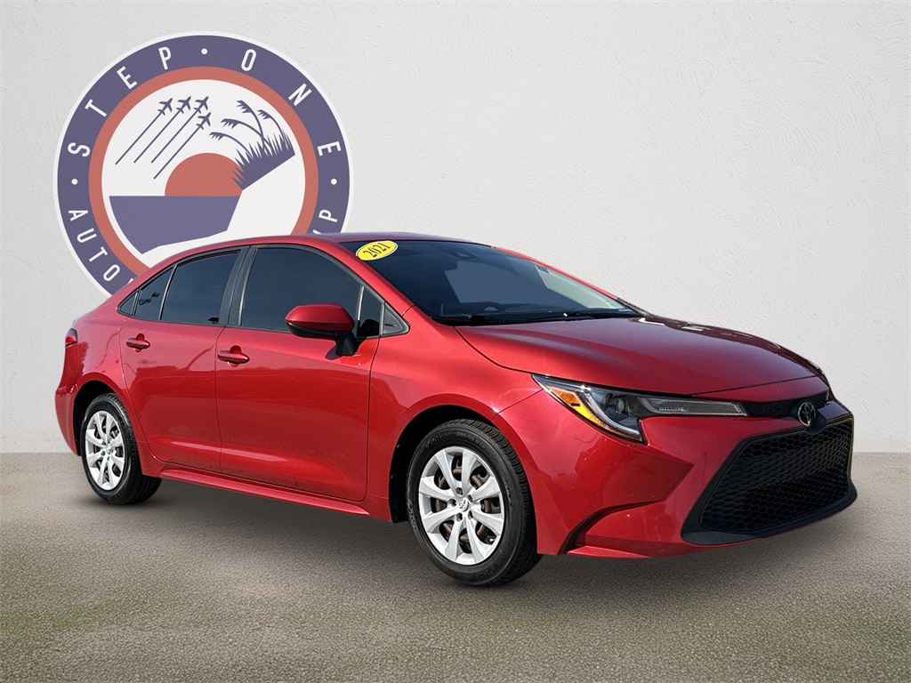 Used 2021 Toyota Corolla LE with VIN JTDEPMAE6MJ135938 for sale in Crestview, FL