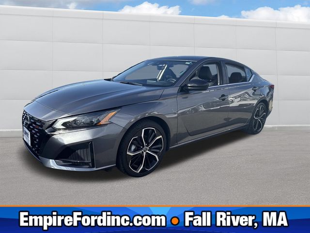 2024 Nissan Altima SR