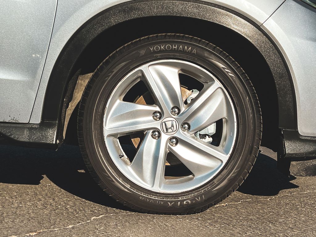 2019 Honda HR-V EX-L photo 4