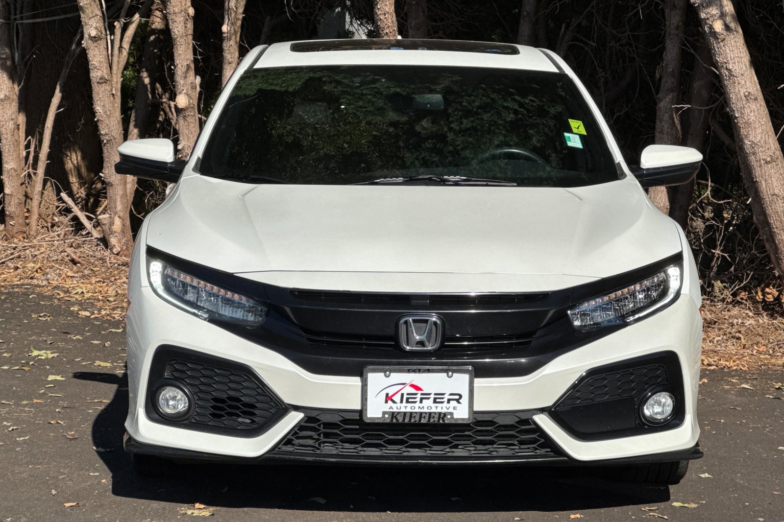2019 Honda Civic Sport Touring photo 9