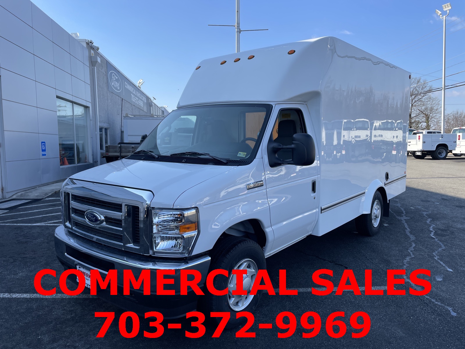 2025 Ford E-350 photo 4