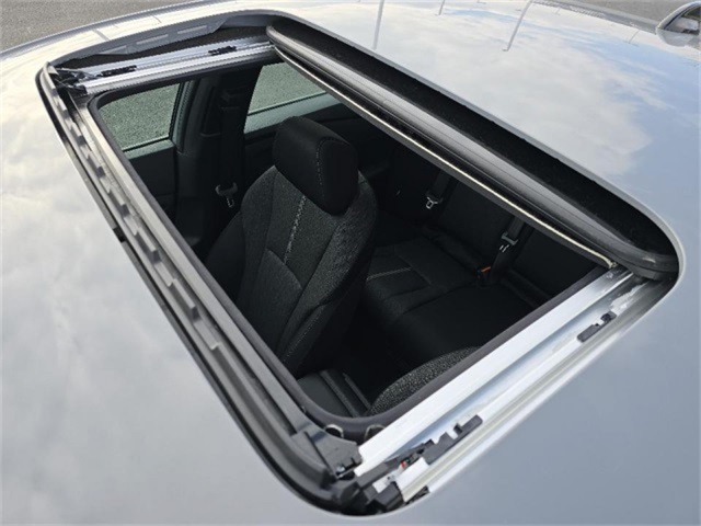 2025 Honda Accord Hybrid Sport photo 2