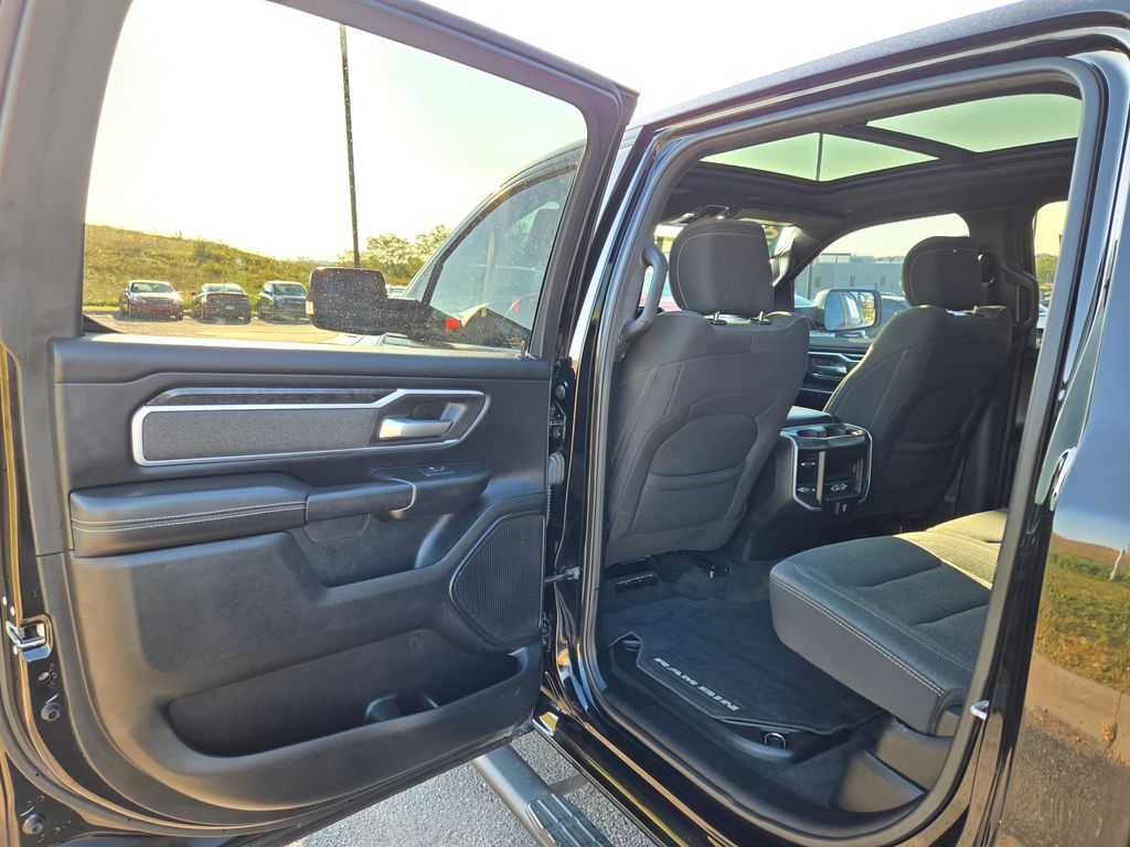 2019 Ram 1500 Big Horn Lone Star photo 25