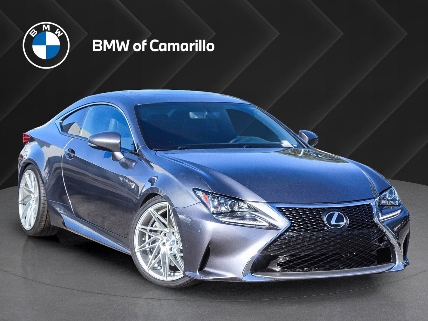 2017 Lexus RC 200t's photo
