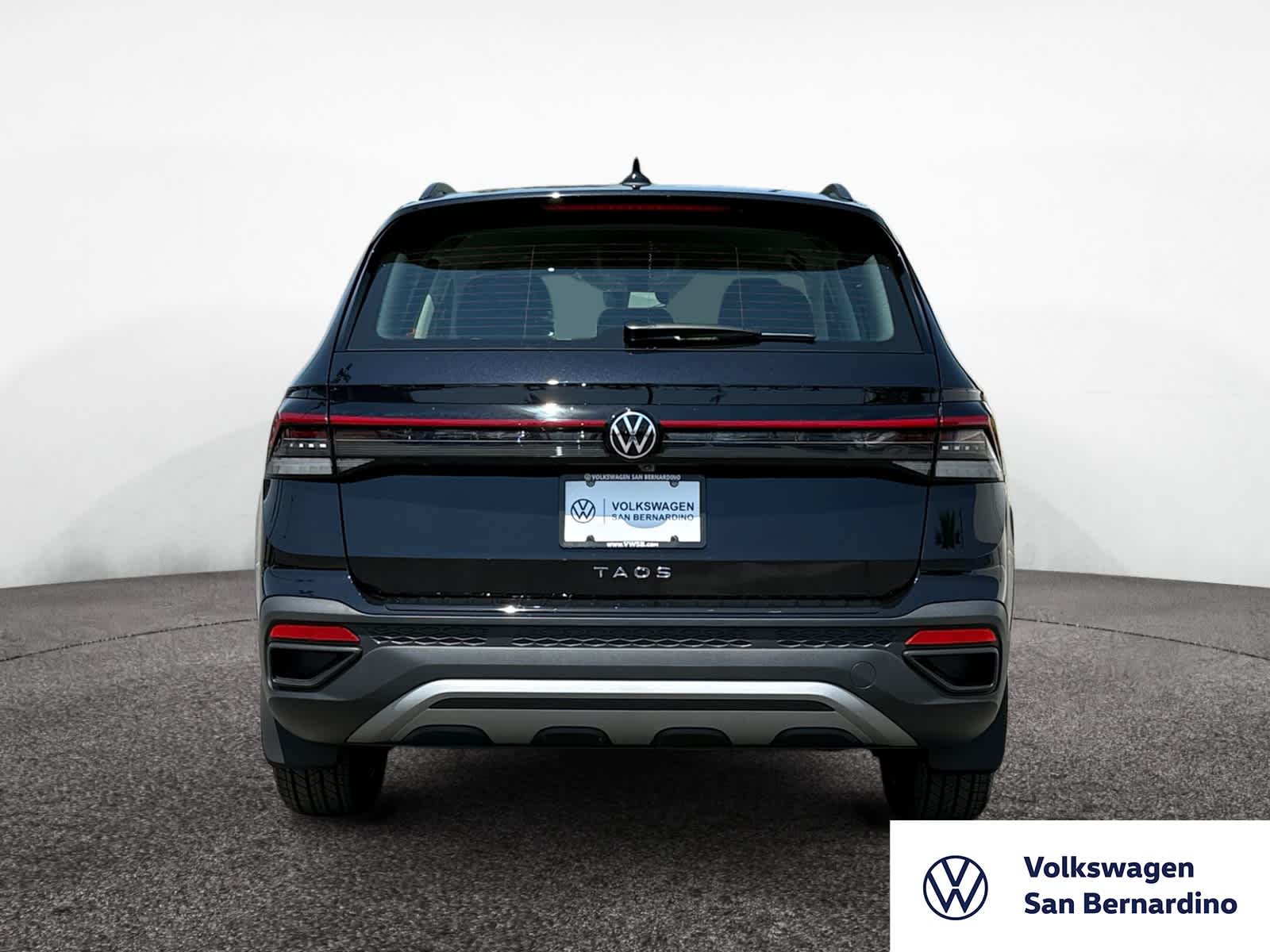 2025 Volkswagen Taos S photo 4