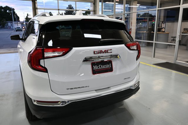 2024 Gmc Terrain SLT photo 4